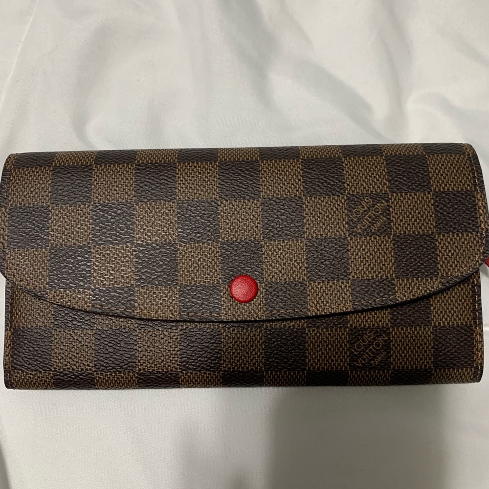 Louis Vuitton Emilie Wallet Damier Ebene & Fuchsia💓🤎